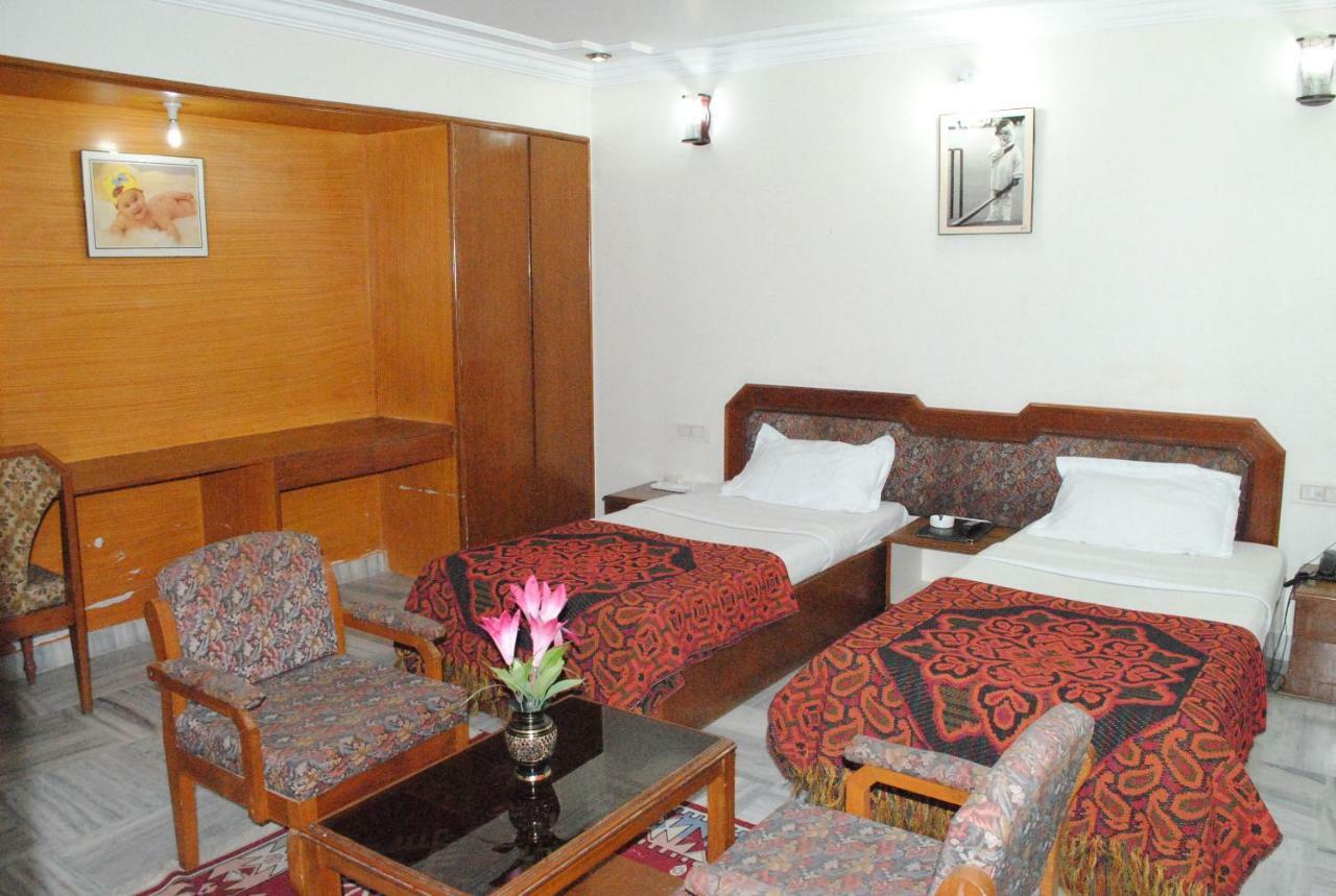 Geetco Hotel Jalor Esterno foto