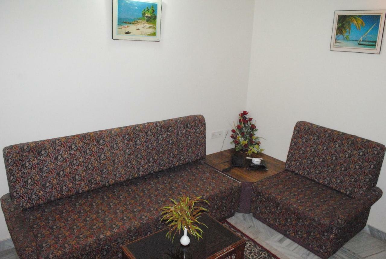 Geetco Hotel Jalor Esterno foto