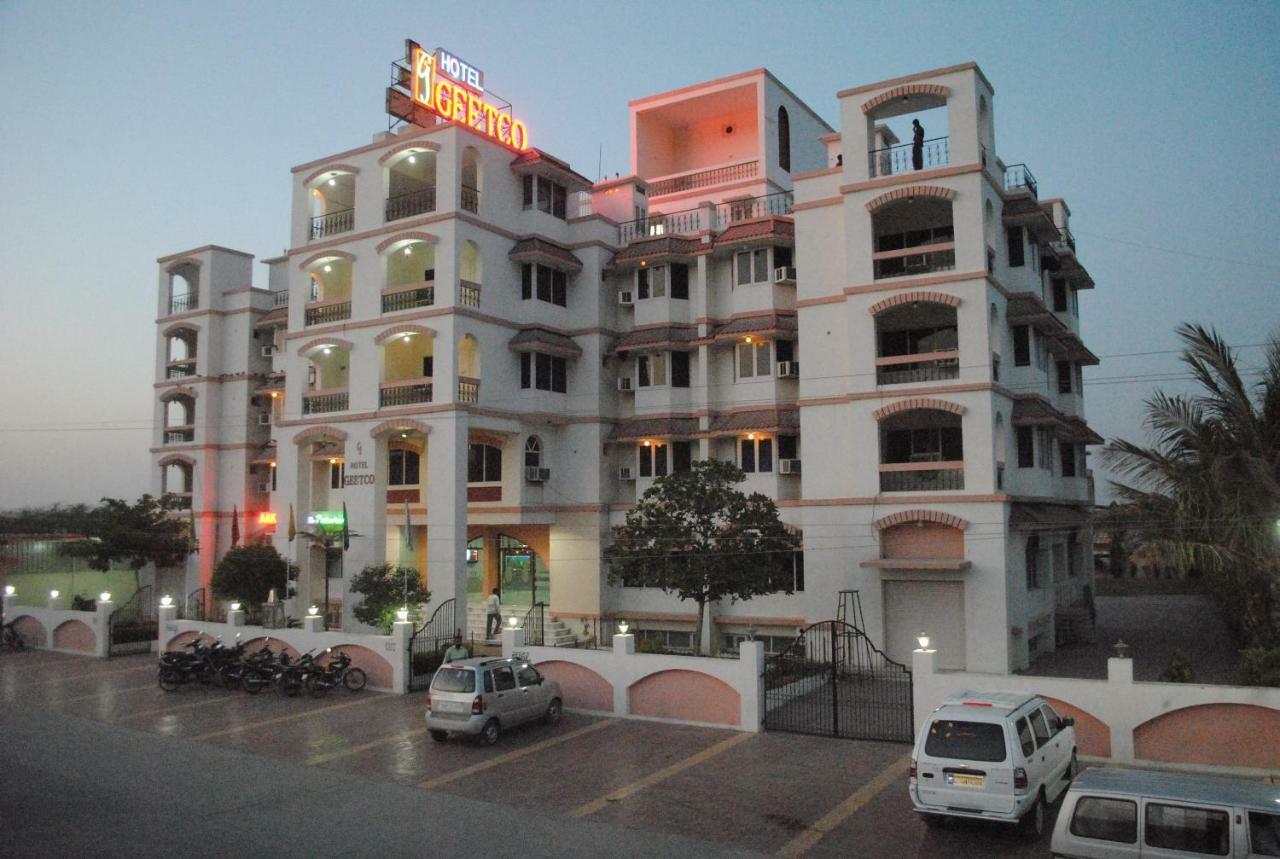 Geetco Hotel Jalor Esterno foto